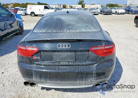 2008 Audi S5 Quattro z USA, uszkodzony, nr VIN WAURV78T08A010725